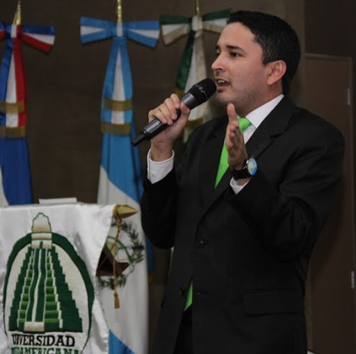 Rene Vargas Photo 13