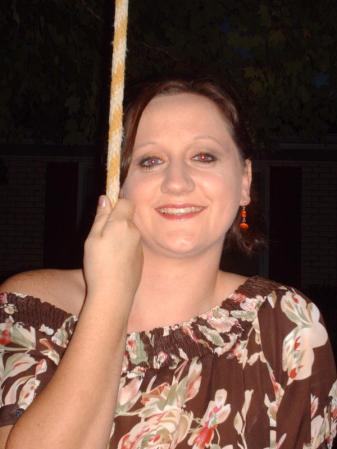 Lisa Fields Photo 35