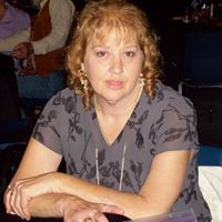 Suzanne Reid Photo 37