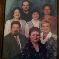 Linda Keefer Photo 27