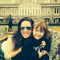 Beth Sutton Photo 30