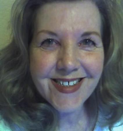 Joy Williams Photo 41
