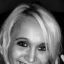 Holly Mitchell Photo 31