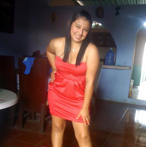 Jennifer Macias Photo 20
