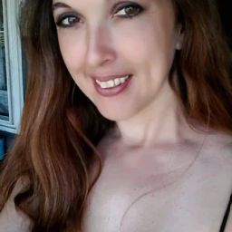 Melissa White Photo 22