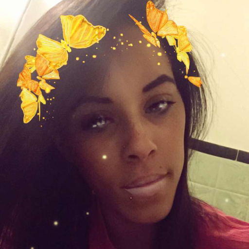 Ebony Johnson Photo 40