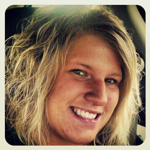 Colleen Montgomery Photo 17