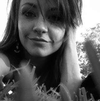 Christine Bento Photo 4