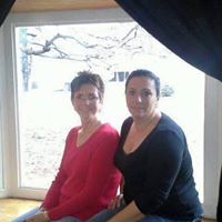 Debbie Roth Photo 16