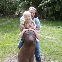 Leah Regan Photo 18