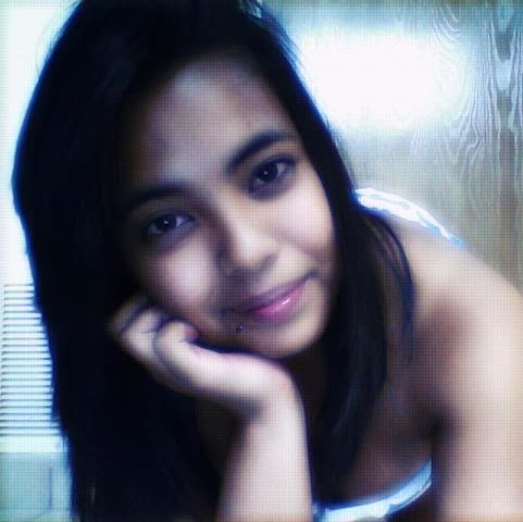 Alyssa Santos Photo 33