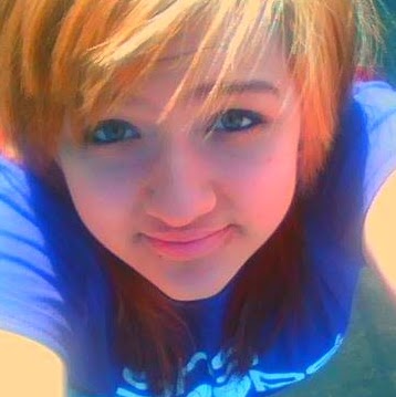 Emily Malone Photo 20