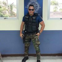 Roberto Cortes Photo 18