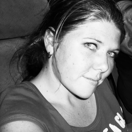Rachael Crews Photo 8