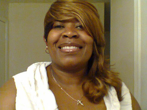 Angela Gooden Photo 6