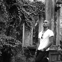 Roberto Ocampo Photo 19