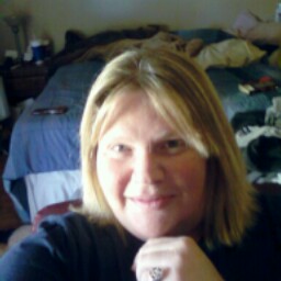 Valerie Combs Photo 13
