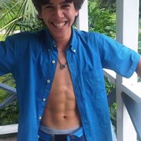 Alexandro Perez Photo 18