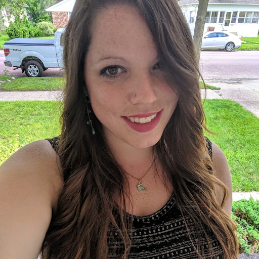 Julie Jensen Photo 16
