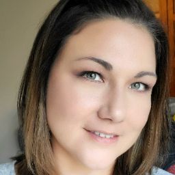 Emily Hatcher Photo 35