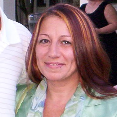 Lisa Rhoades Photo 28