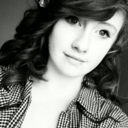 Ginger Hicks Photo 18