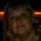 Tracy Newcomb Photo 14