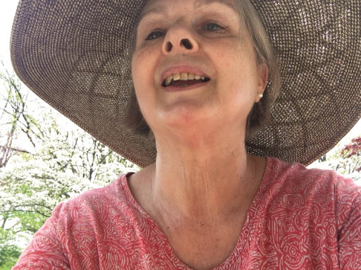 Jennifer Whitman Photo 33