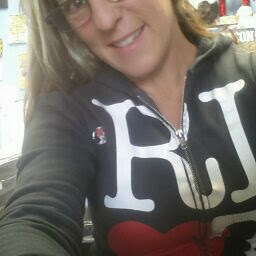 Denise Grimes Photo 17