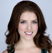 Anna Kendrick Photo 8