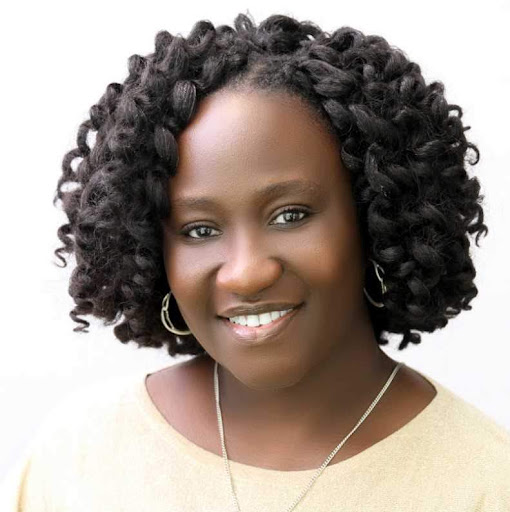 Regina Edwards Photo 15
