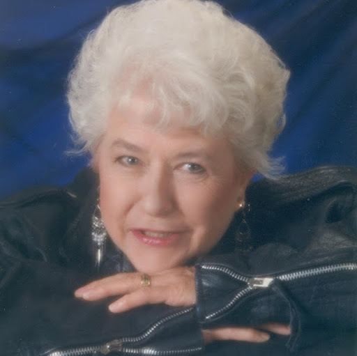 Ruth Duckworth Photo 20