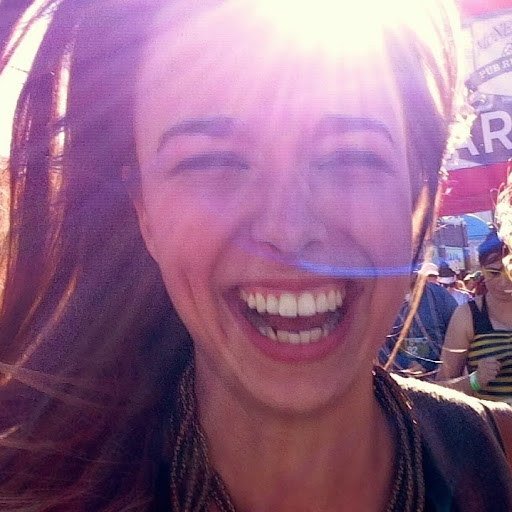 Rachel Ferris Photo 25