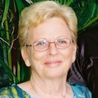 Sandra Gould Photo 19