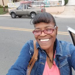 Alyce Williams Photo 33