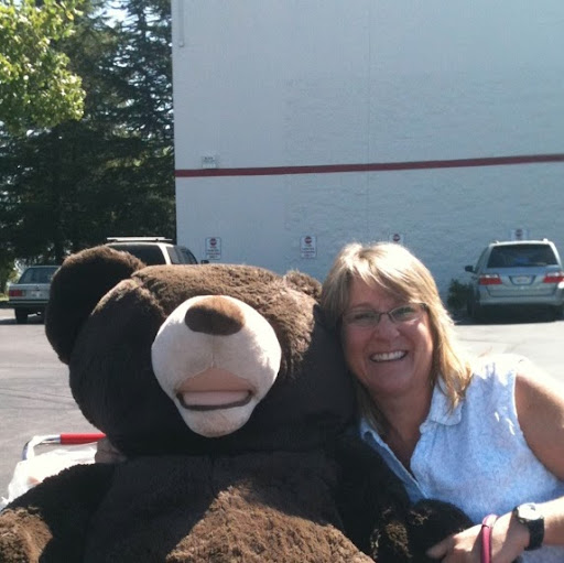 Cindy Mathews Photo 30