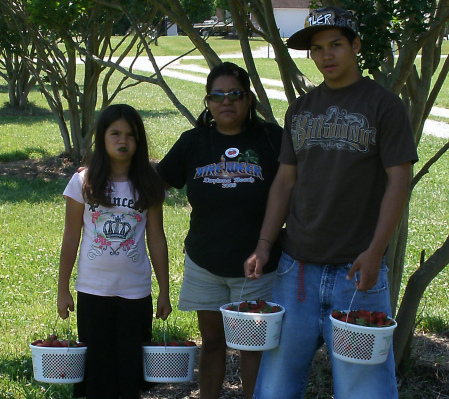 Elizabeth Pimentel Photo 15