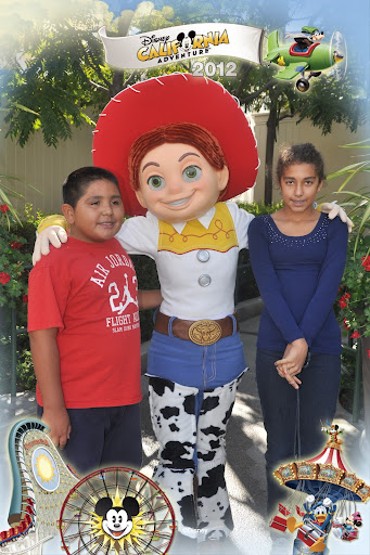 Joel Montano Photo 30