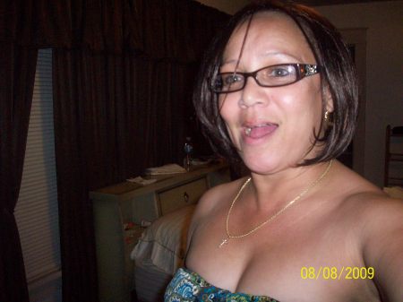 April Harrison Photo 10
