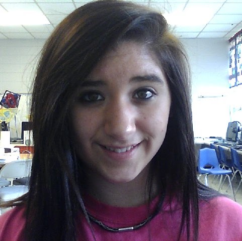 Katie Bell Photo 10