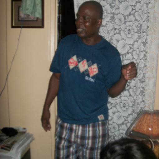 Gene Price Photo 10