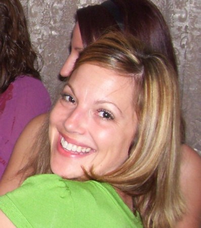 Jennifer Lambert Photo 22
