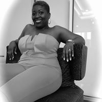 Vivian Jones Photo 16
