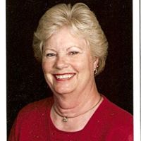 Janet Tuttle Photo 32