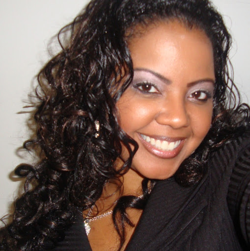 Michelle Coates Photo 18