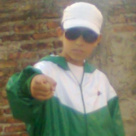 Thomas Vazquez Photo 32