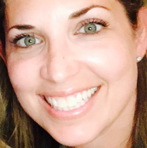 Dayna Anderson Photo 15