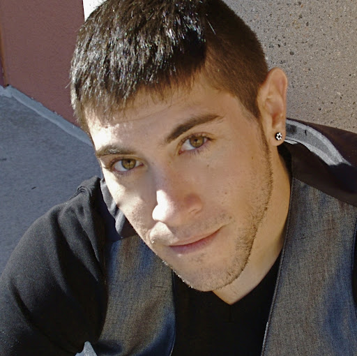 Nicholas Hendricks Photo 27