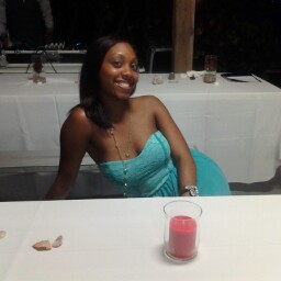 Kristina Lynch Photo 15