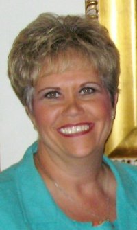 Denise Mathews Photo 17